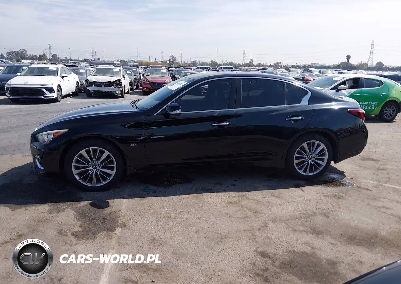 2018 Infiniti Q50 3.0T Luxe VIN:JN1EV7AP0JM590662 - 14