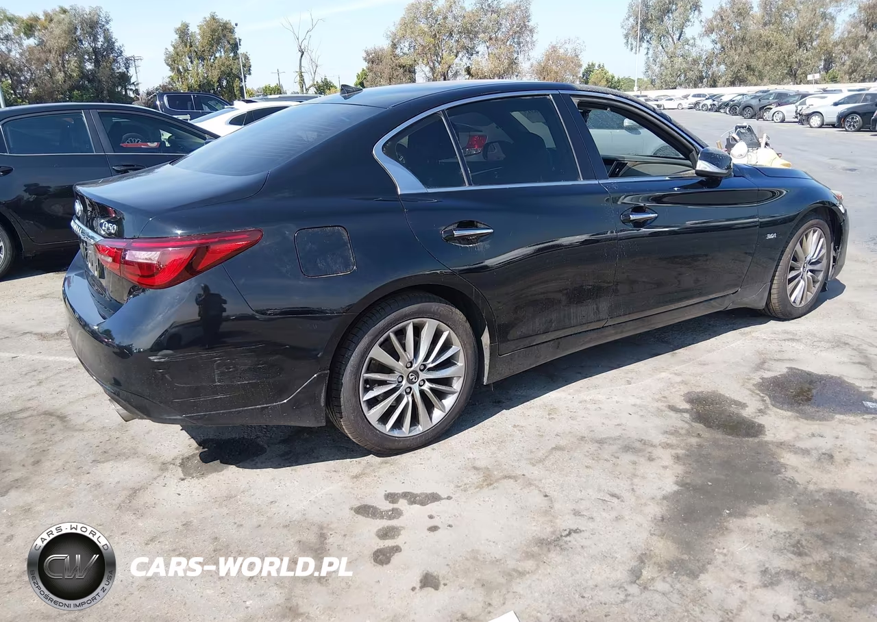 2018 Infiniti Q50 3.0T Luxe VIN:JN1EV7AP0JM590662 - 4
