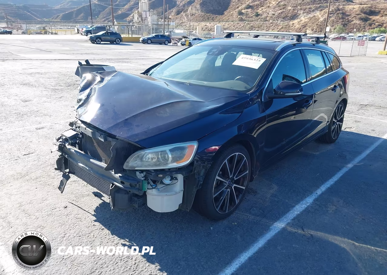 2017 Volvo V60 T5 Platinum VIN:YV140MEM6H1339334 - 2
