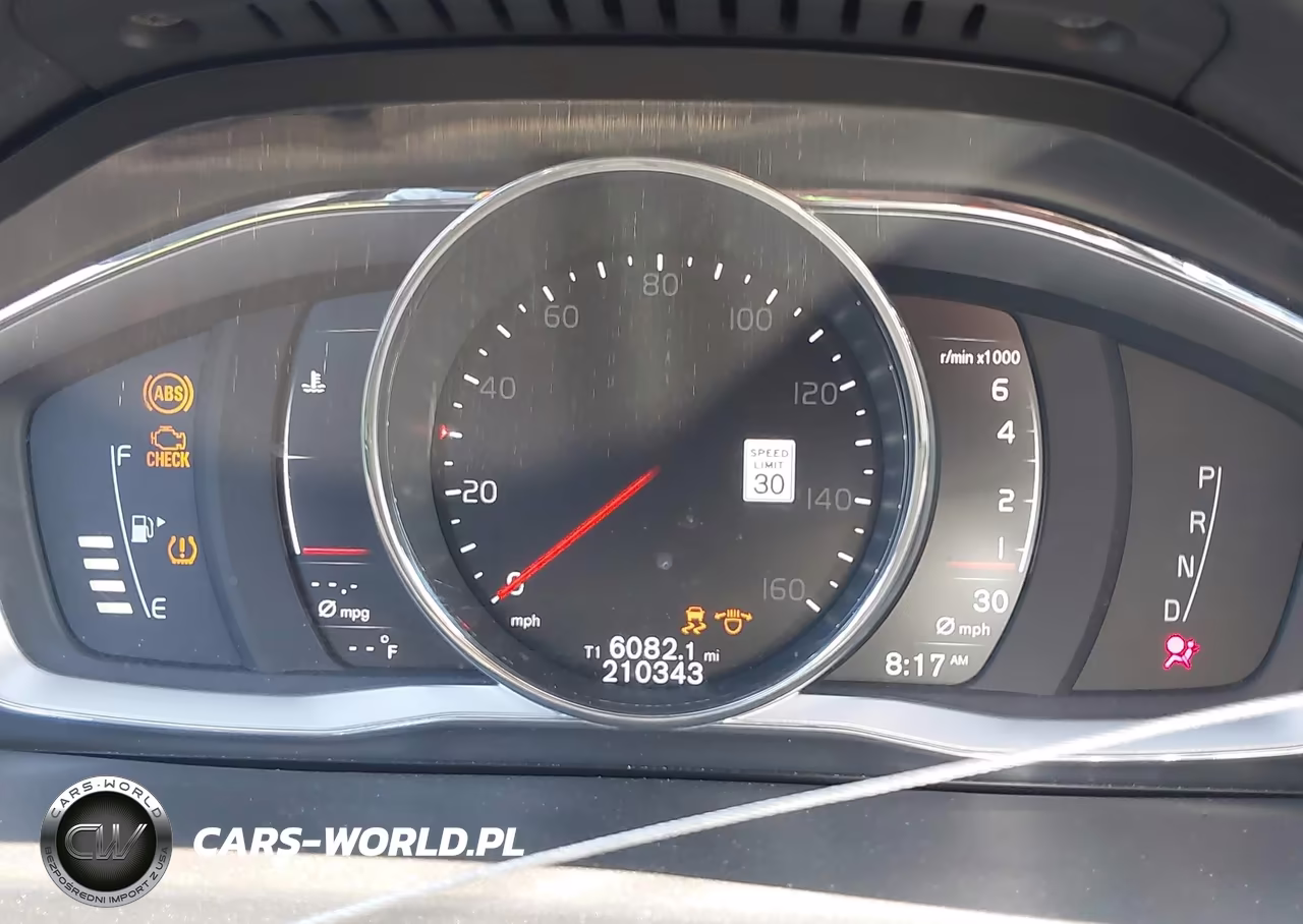 2017 Volvo V60 T5 Platinum VIN:YV140MEM6H1339334 - 7