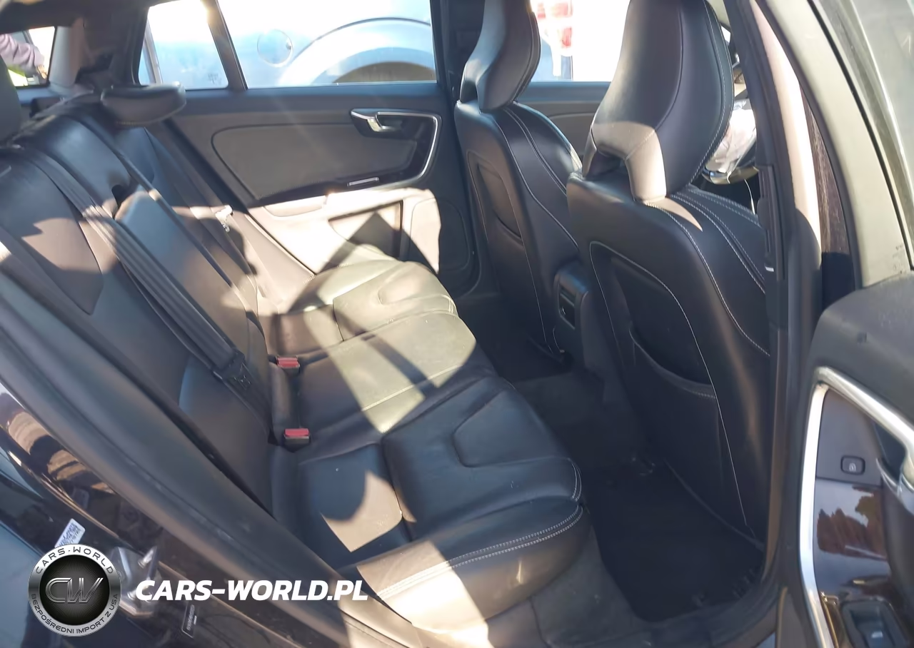 2017 Volvo V60 T5 Platinum VIN:YV140MEM6H1339334 - 8