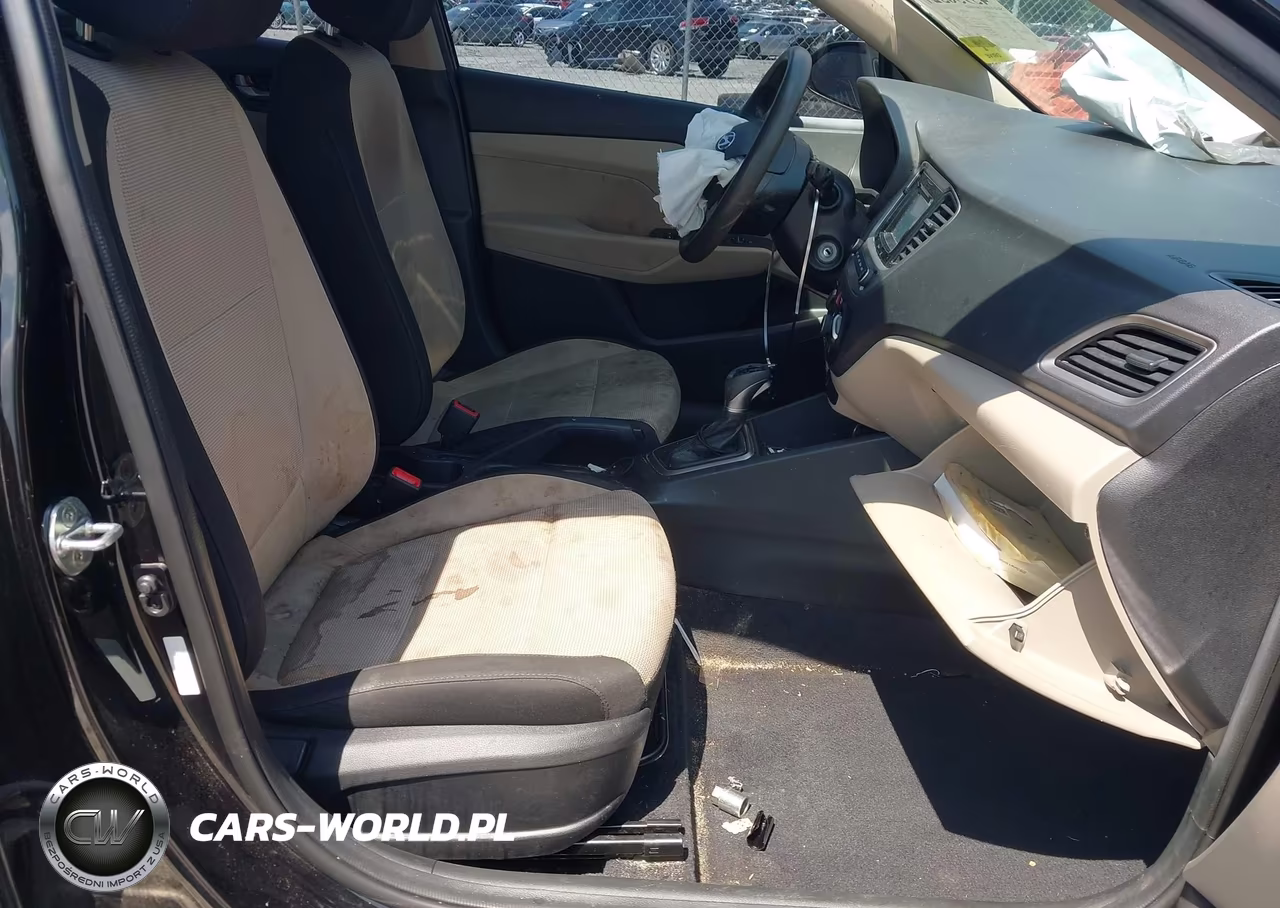 2019 Hyundai Accent Se VIN:3KPC24A34KE064530 - 5