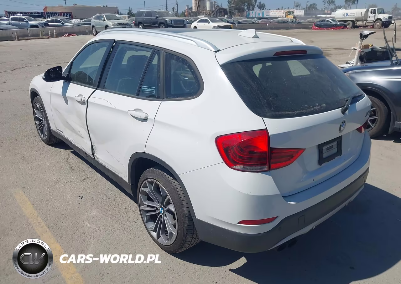 2014 BMW X1 xDrive35I VIN:WBAVM5C59EVV91435 - 3