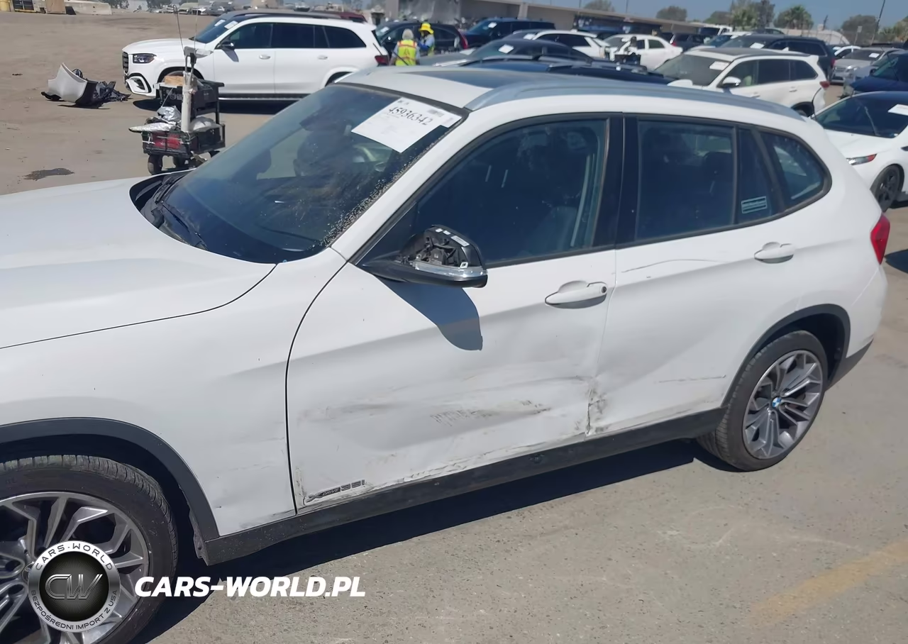 2014 BMW X1 xDrive35I VIN:WBAVM5C59EVV91435 - 6