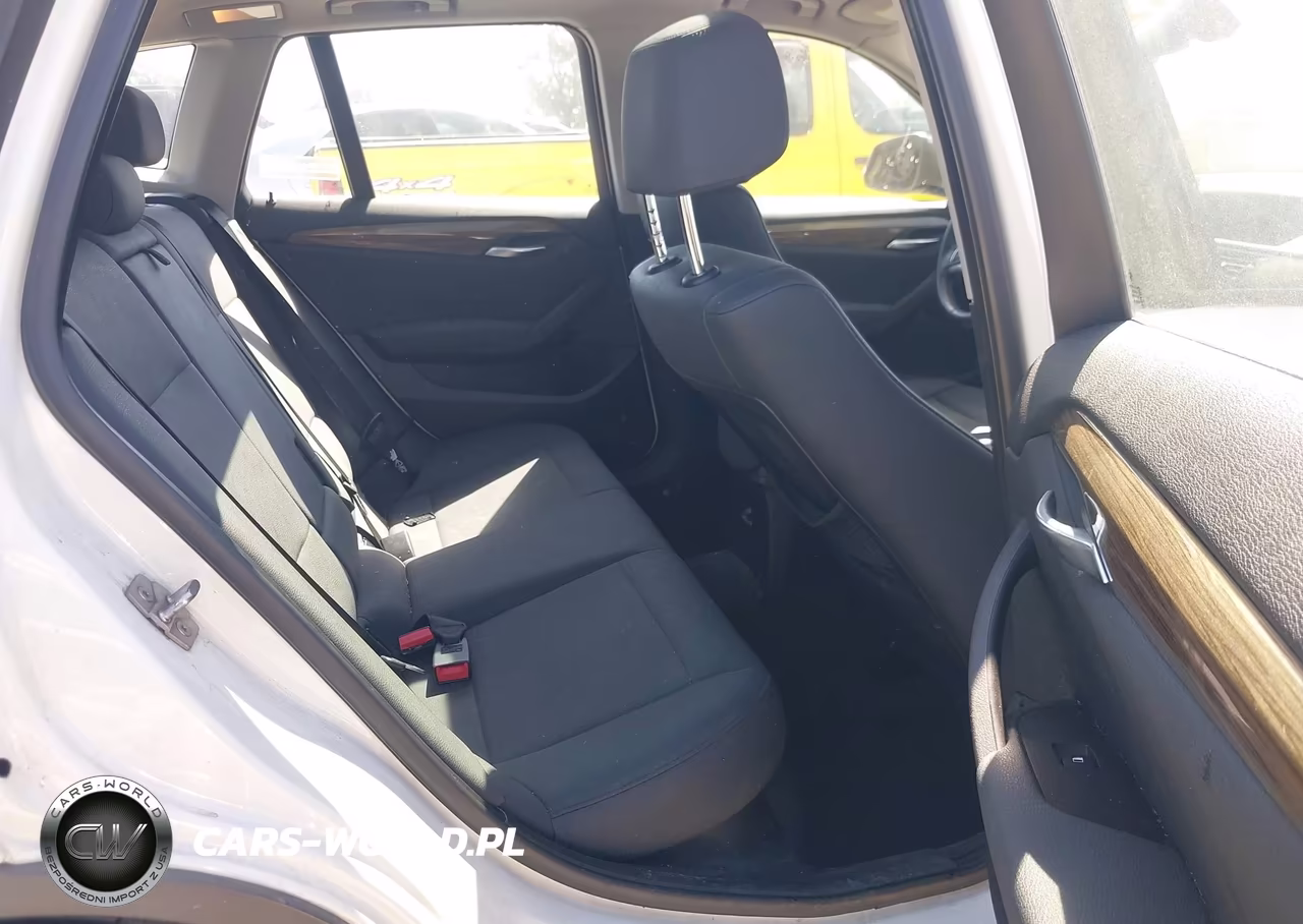 2014 BMW X1 xDrive35I VIN:WBAVM5C59EVV91435 - 8