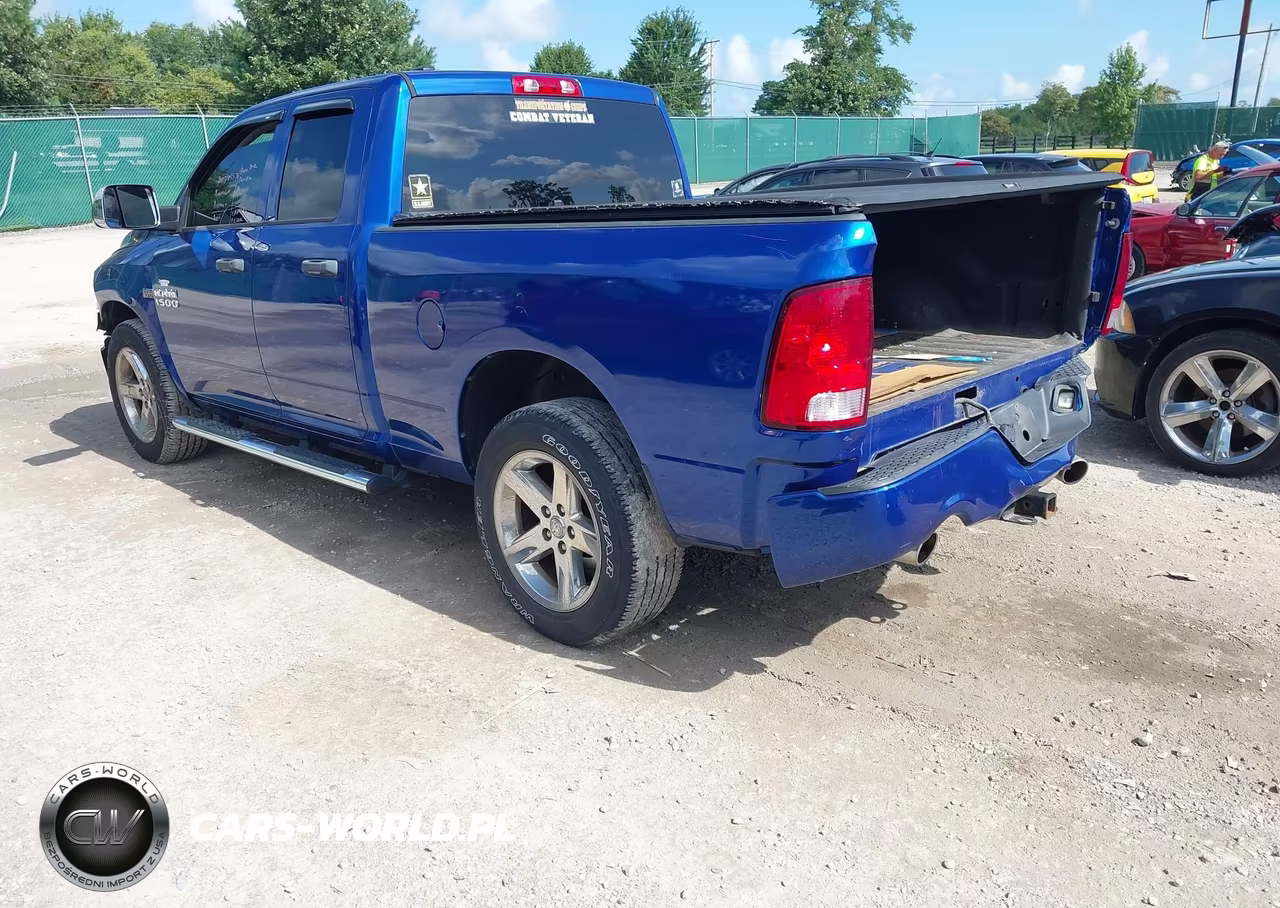 2018 Ram 1500 Express 4X2 6'4 Box VIN:1C6RR6FT2JS119831 - 3