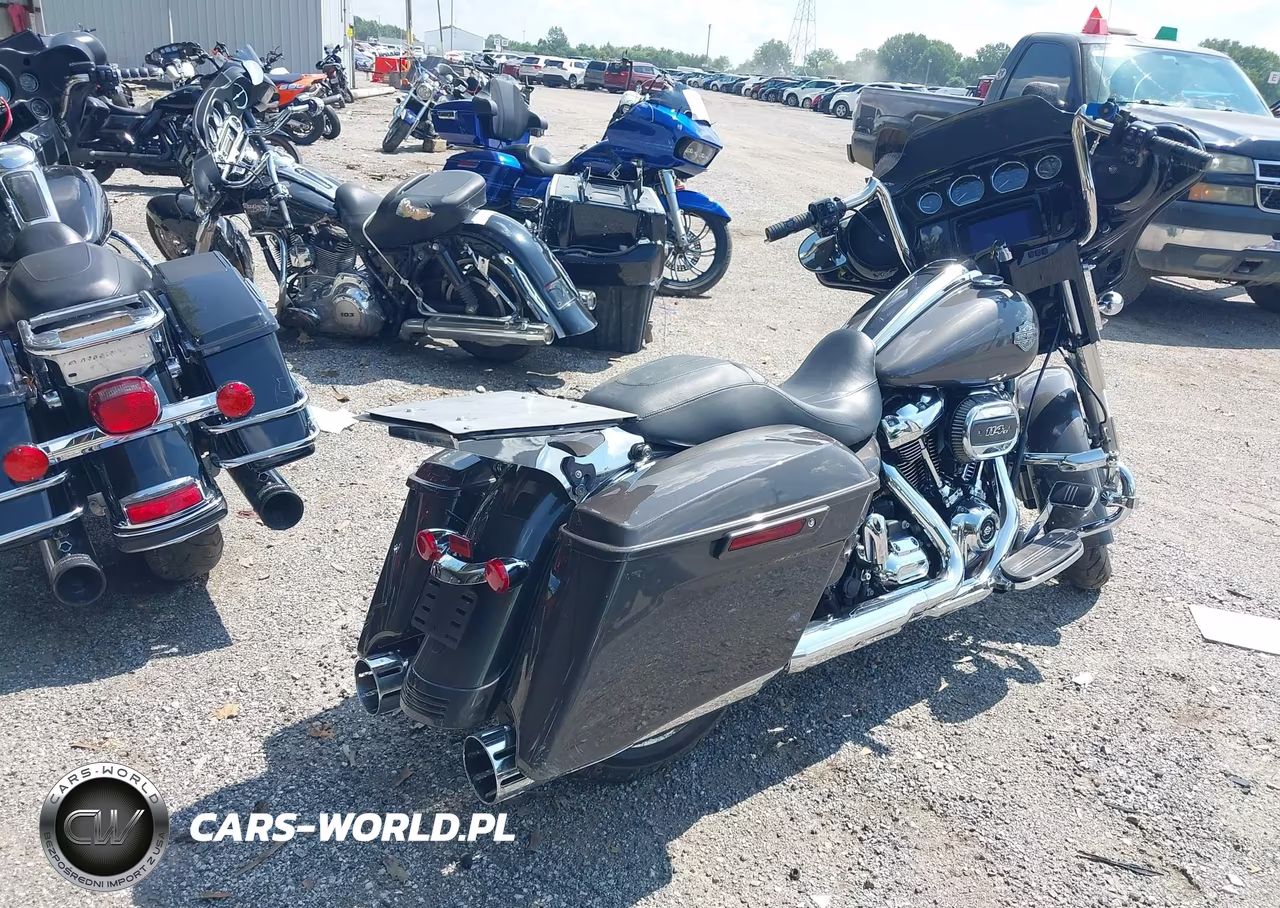 2023 Harley-Davidson Flhxs VIN:1HD1KRP15PB611625 - 4