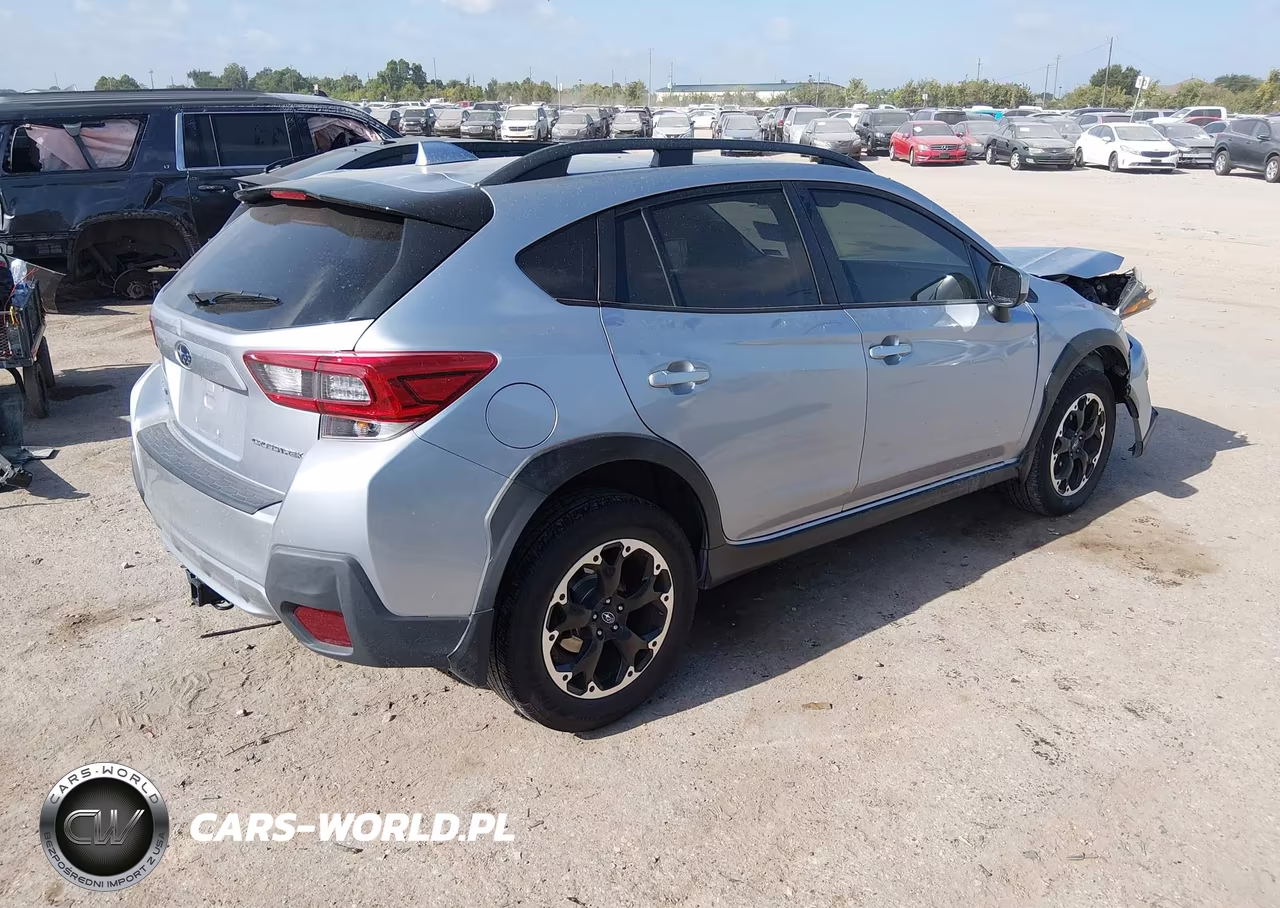 2021 Subaru Crosstrek Premium VIN:JF2GTAECXM8255861 - 4