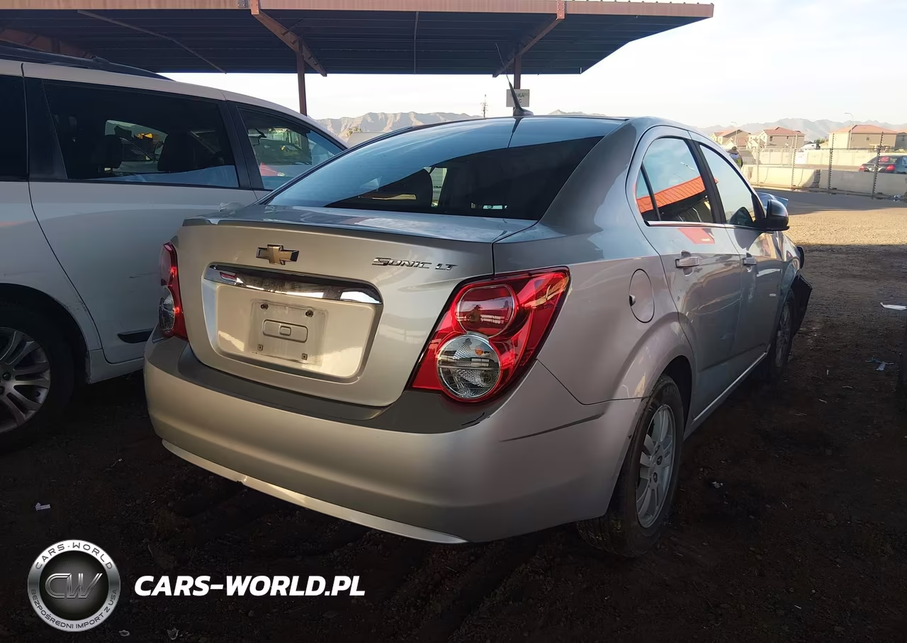 2014 Chevrolet Sonic Lt Auto VIN:1G1JC5SH9E4200671 - 4