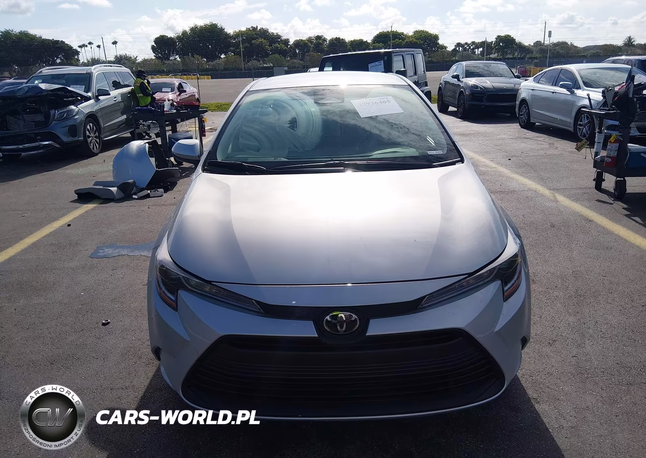 2026 Toyota Corolla Le VIN:5YFB4MDE8TP476890 - 13