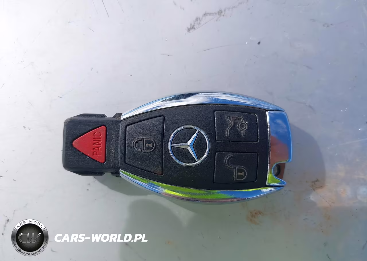 2010 Mercedes-Benz C 300 Luxury-Sport VIN:WDDGF5EB3AF363952 - 11