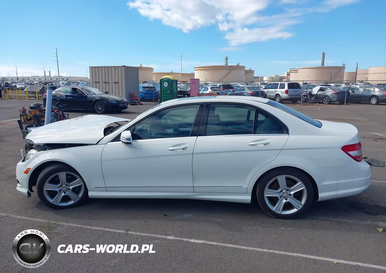 2010 Mercedes-Benz C 300 Luxury-Sport VIN:WDDGF5EB3AF363952 - 15