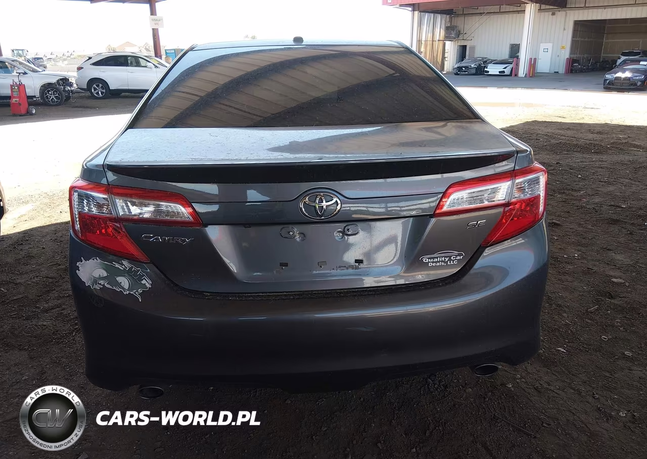 2014 Toyota Camry Se V6 VIN:4T1BK1FK6EU025742 - 17
