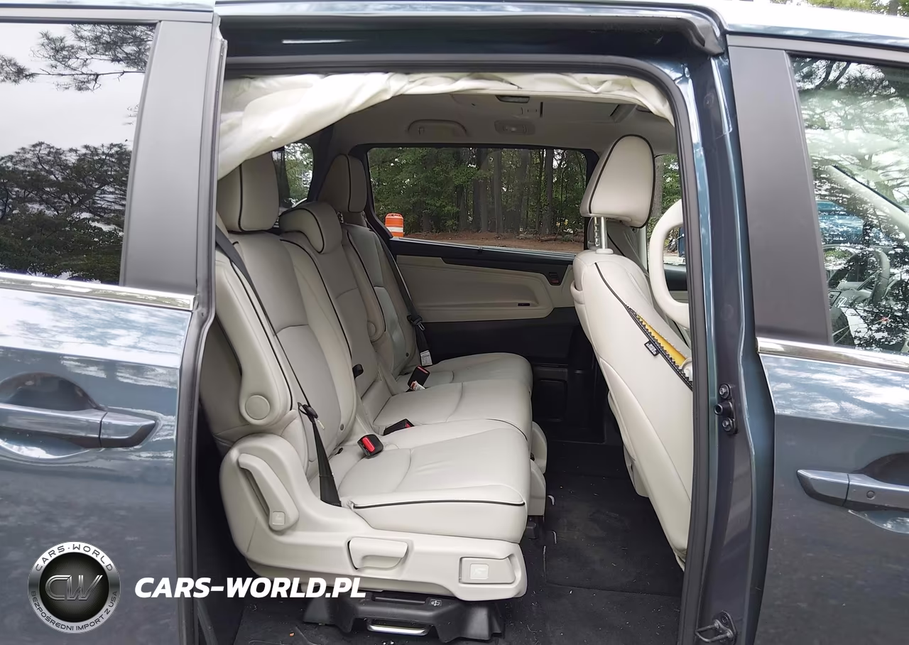 2026 Honda Odyssey Touring VIN:5FNRL6H85TB020794 - 8