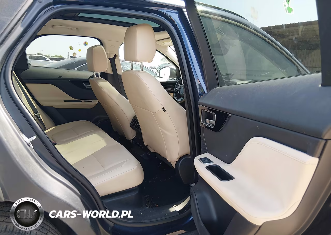 2018 Jaguar F-Pace 25T Premium VIN:SADCJ2FX2JA295385 - 8