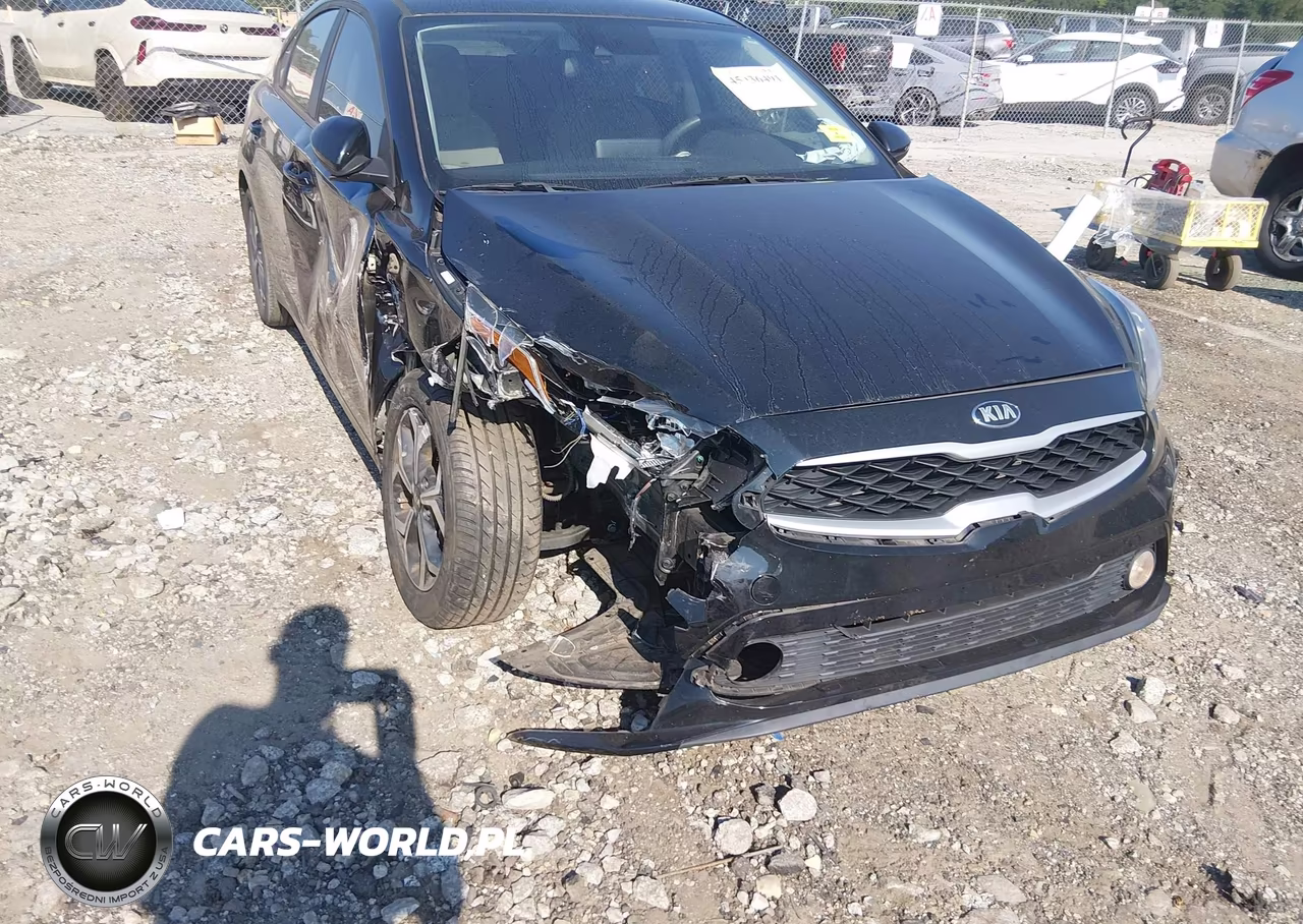 2021 Kia Forte Lxs VIN:3KPF24AD4ME340987 - 18