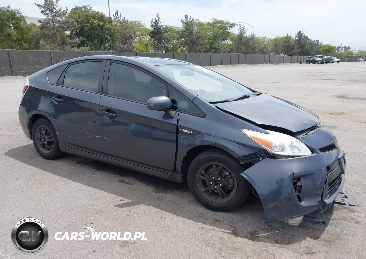 2014 Toyota Prius Three