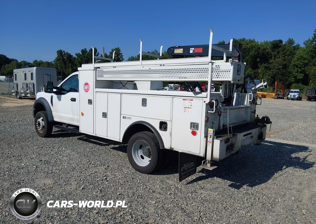 2020 Ford F-550 Chassis Xl VIN:1FDUF5GN5LEC47645 - 3