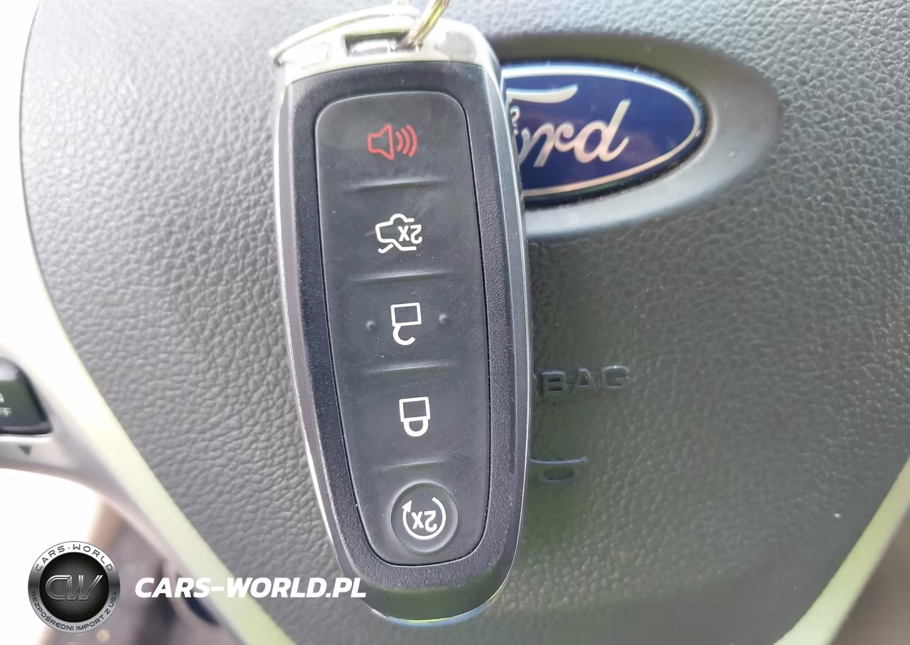 2016 Ford Taurus Sel VIN:1FAHP2E82GG147372 - 11