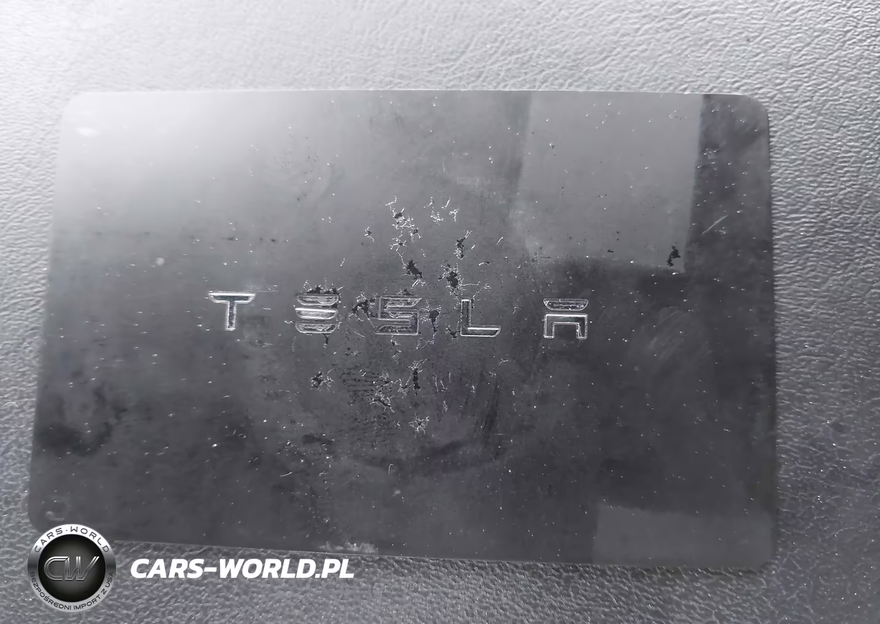 2018 Tesla Model 3 Long Range-Mid Range VIN:5YJ3E1EA6JF123178 - 10