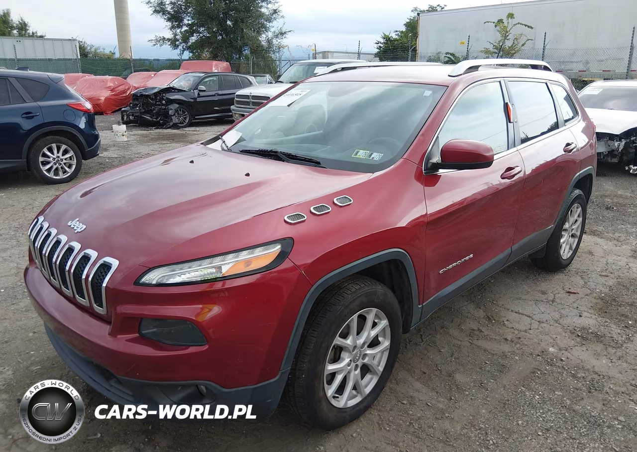 2015 Jeep Cherokee Latitude VIN:1C4PJMCB3FW697198 - 2