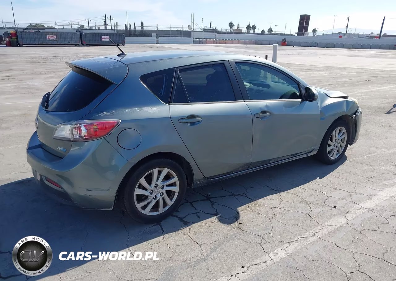 2012 Mazda Mazda3 I Touring VIN:JM1BL1L82C1618720 - 4