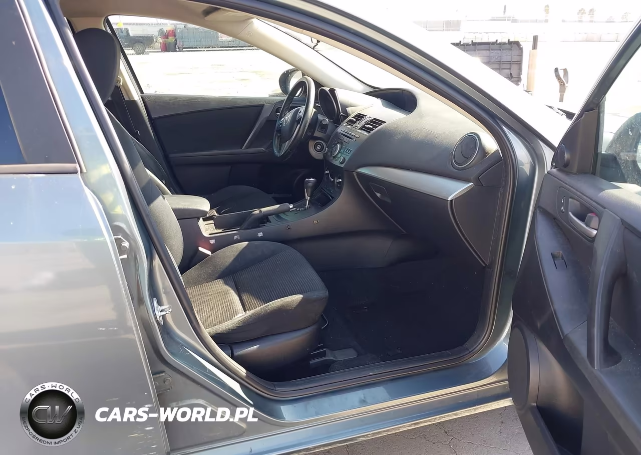 2012 Mazda Mazda3 I Touring VIN:JM1BL1L82C1618720 - 5