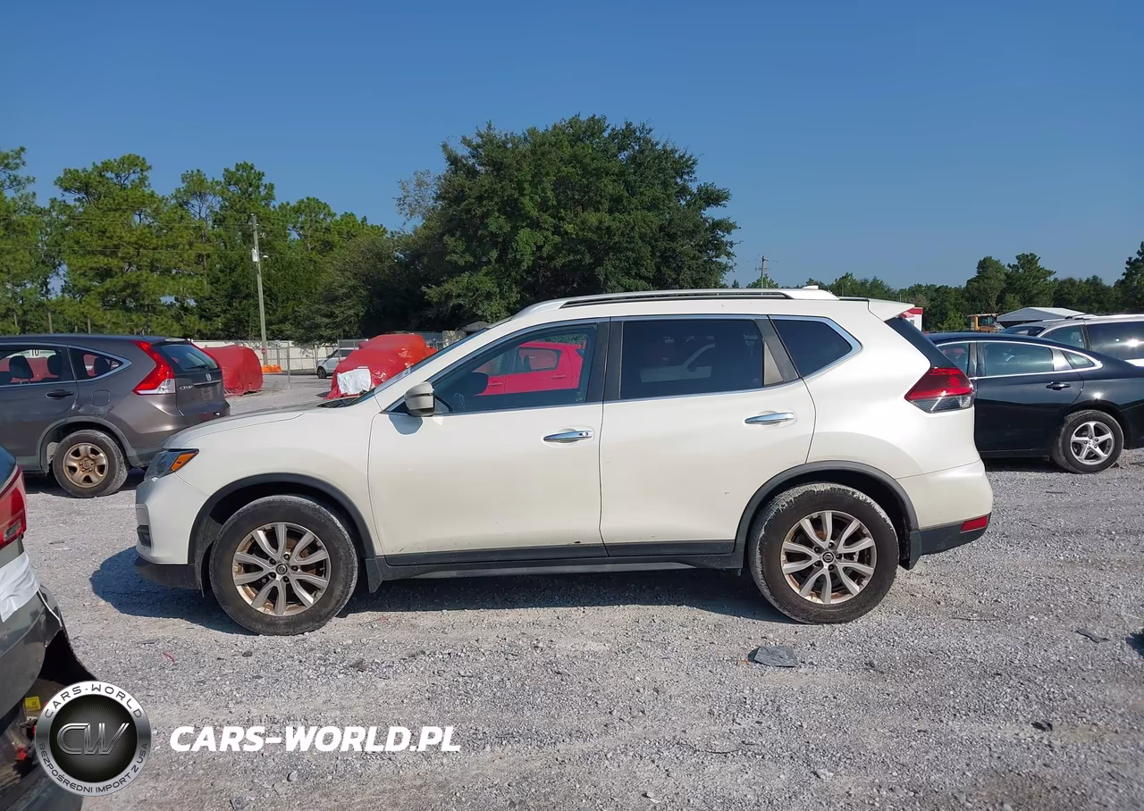 2020 Nissan Rogue Sv Fwd VIN:JN8AT2MT9LW009944 - 14