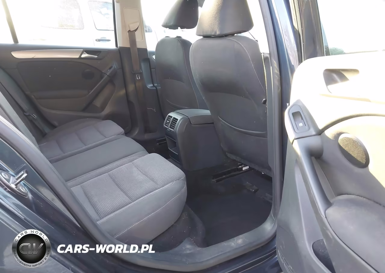2012 Volkswagen Golf Tdi 4-Door VIN:WVWNM7AJ6CW251908 - 19