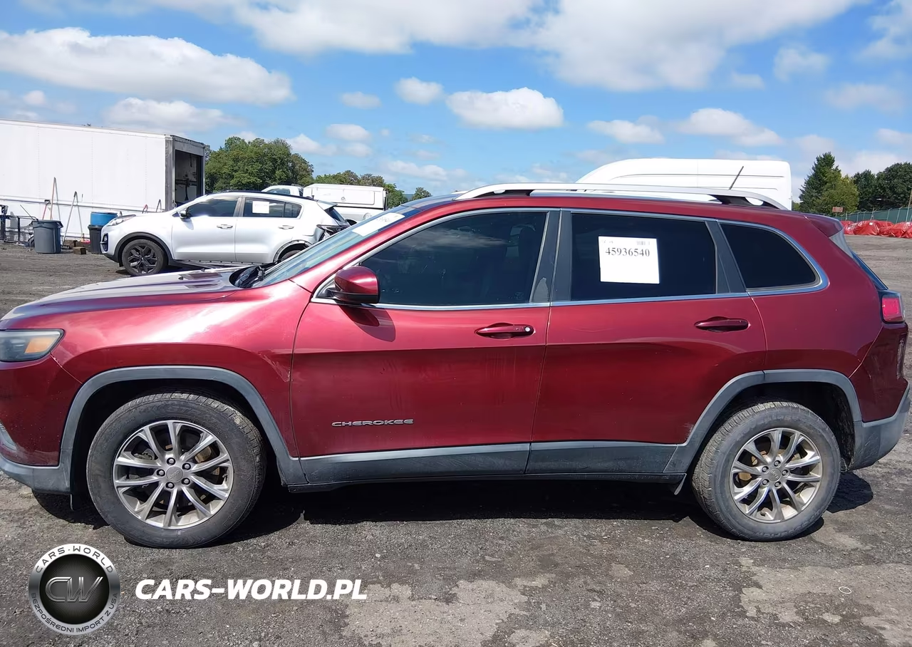 2019 Jeep Cherokee Latitude Plus Fwd VIN:1C4PJLLN8KD164323 - 14
