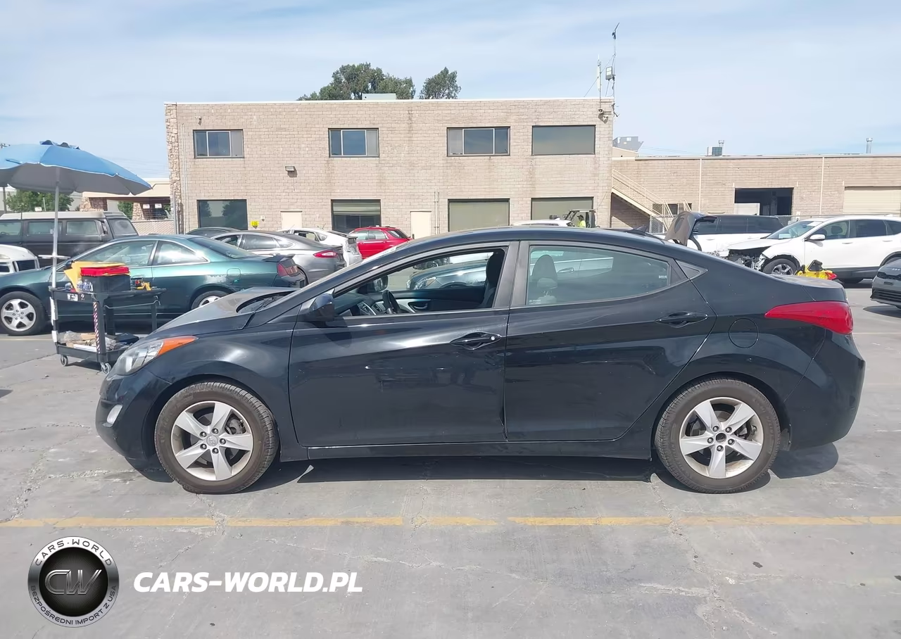 2012 Hyundai Elantra Gls VIN:5NPDH4AE0CH090642 - 15