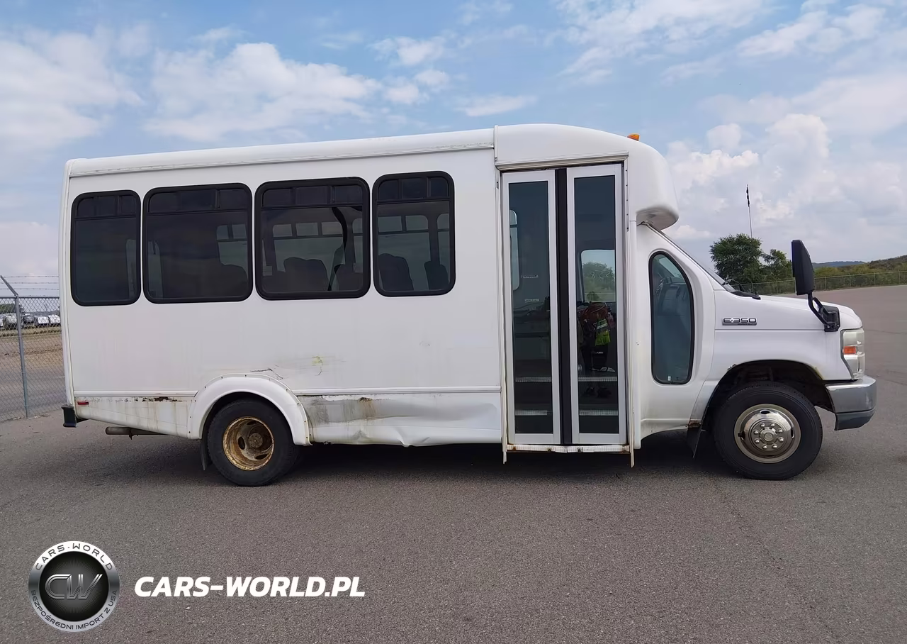 2011 Ford E-350 Cutaway VIN:1FDEE3FS3BDA22809 - 14