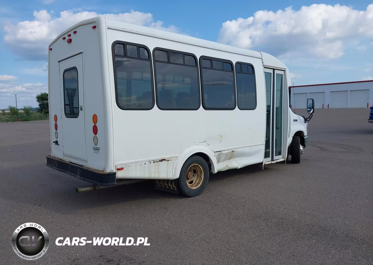 2011 Ford E-350 Cutaway VIN:1FDEE3FS3BDA22809 - 4