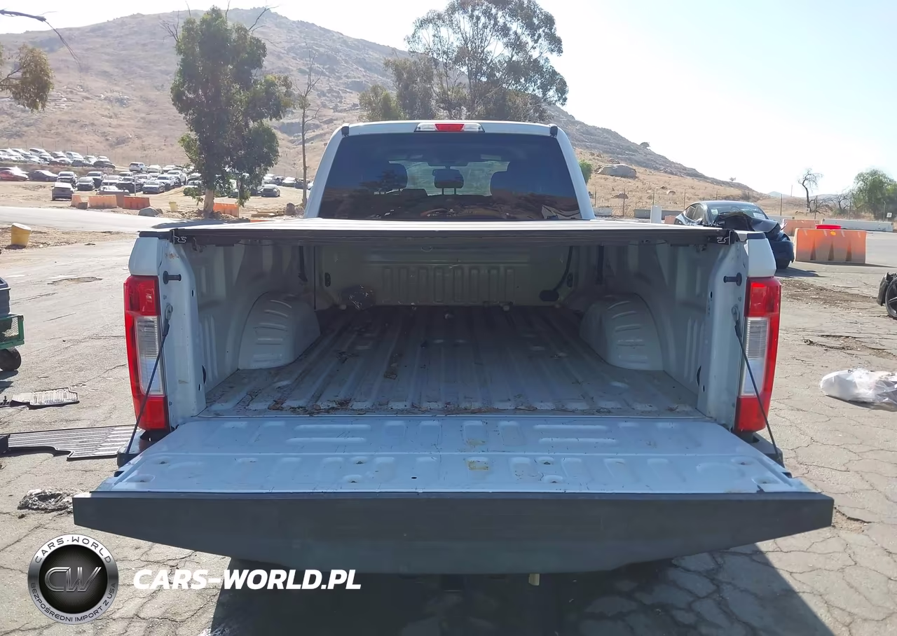 2019 Ford F-250 Xl VIN:1FT7W2B63KEF01674 - 16