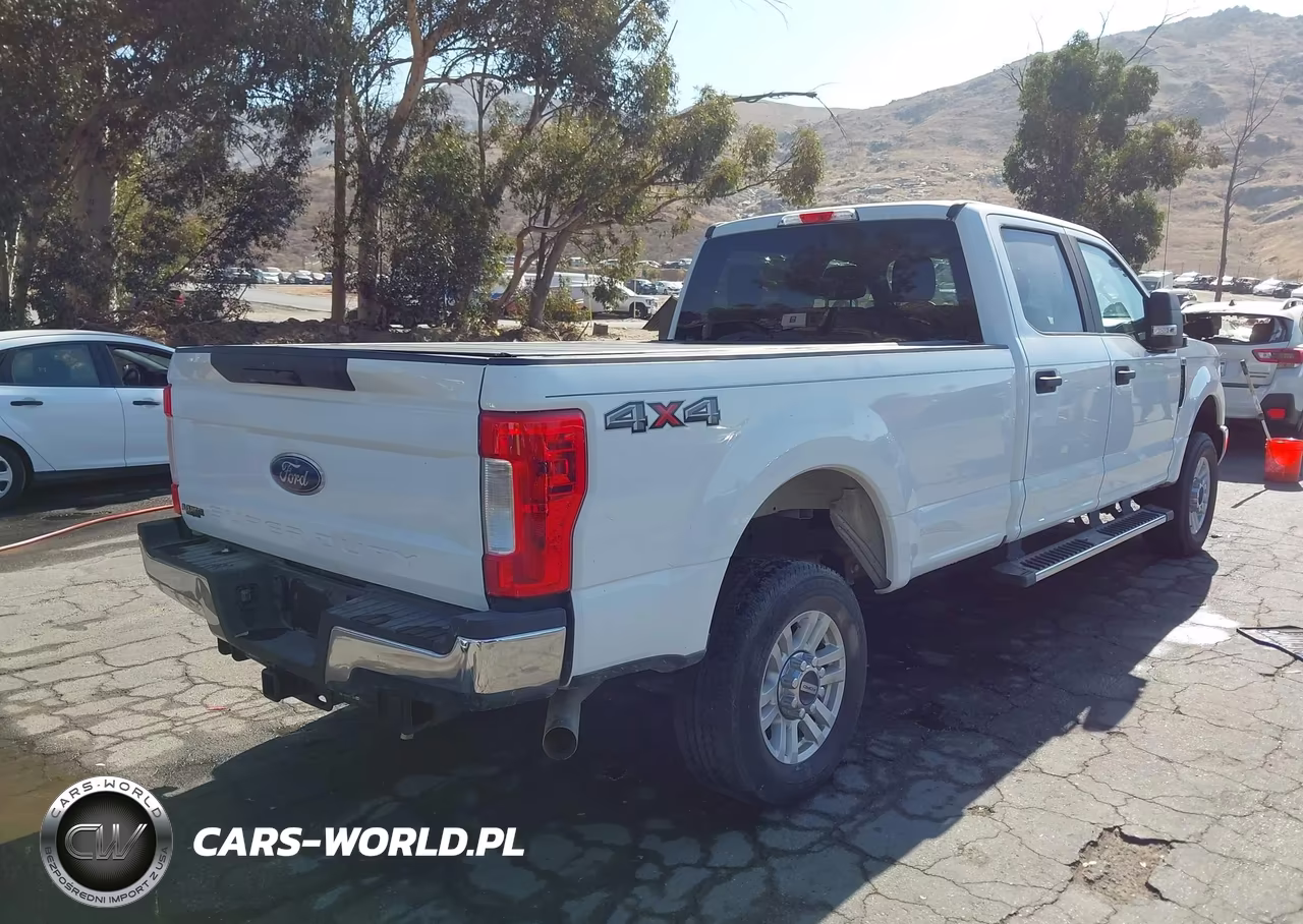 2019 Ford F-250 Xl VIN:1FT7W2B63KEF01674 - 4