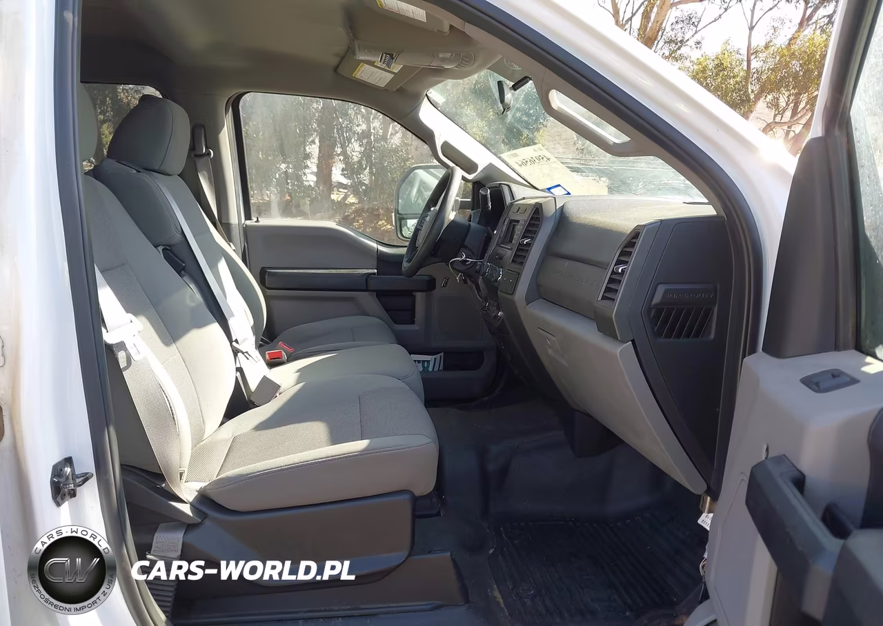 2019 Ford F-250 Xl VIN:1FT7W2B63KEF01674 - 5