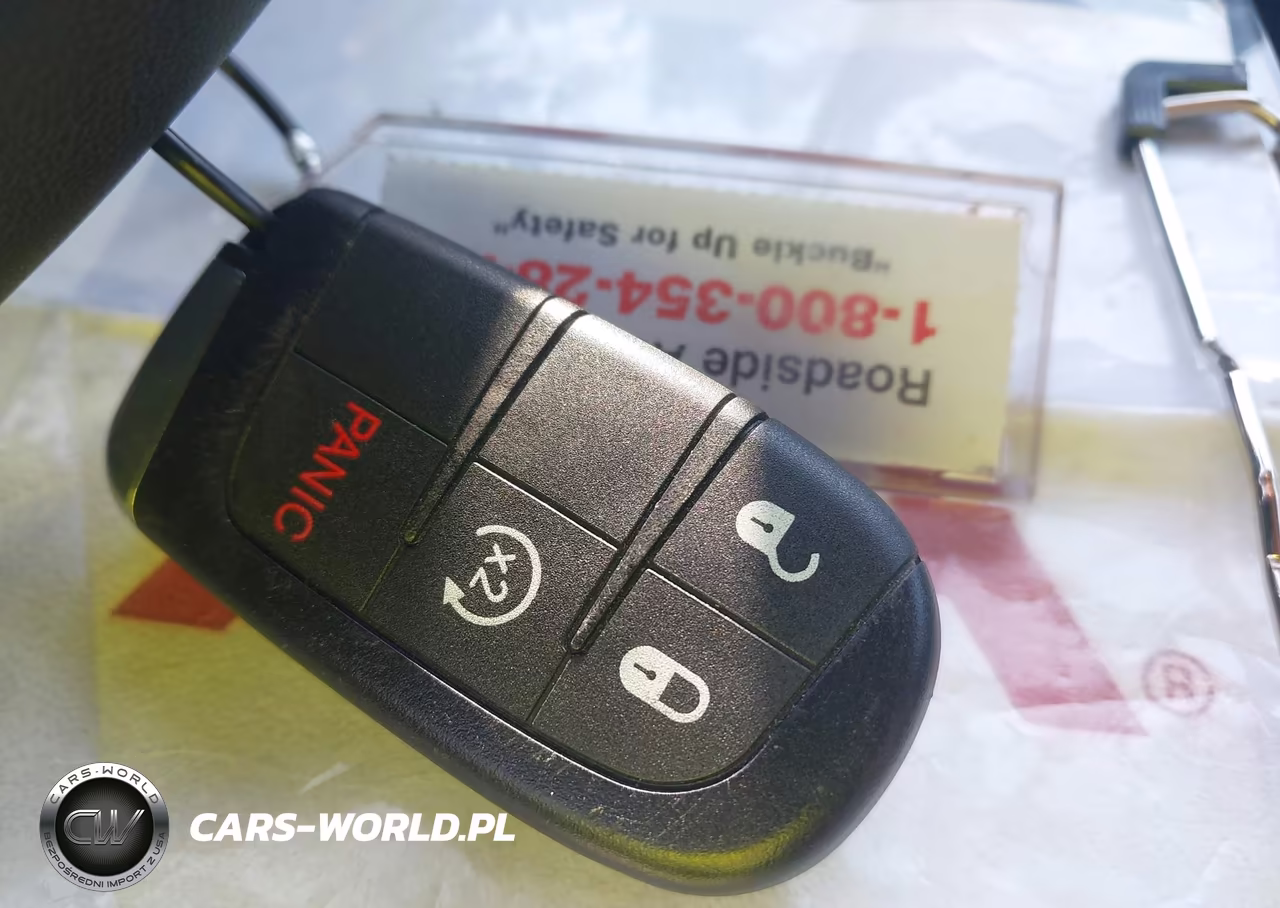 2025 Jeep Compass Limited 4X4 VIN:3C4NJDCN8ST552708 - 11