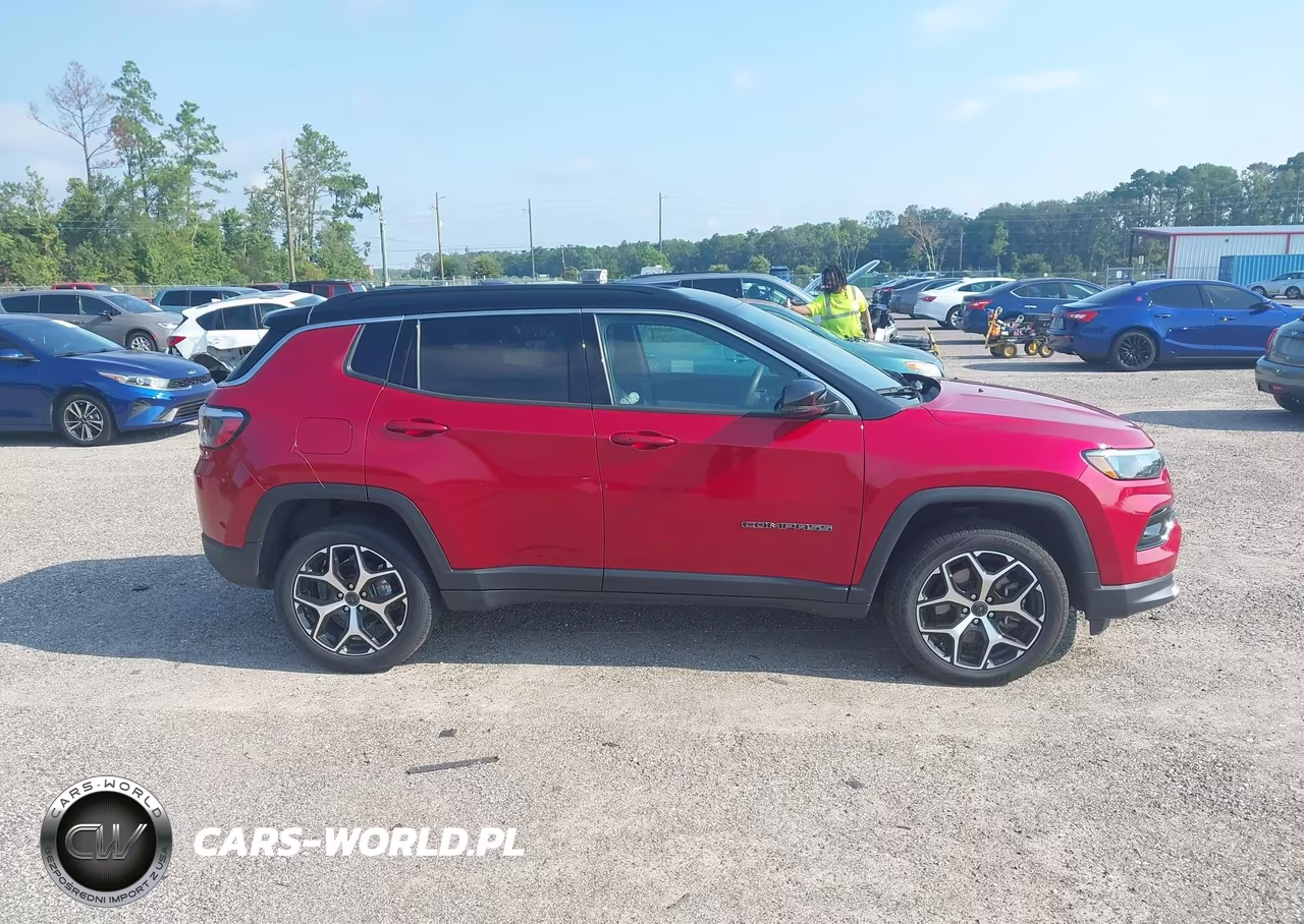2025 Jeep Compass Limited 4X4 VIN:3C4NJDCN8ST552708 - 13
