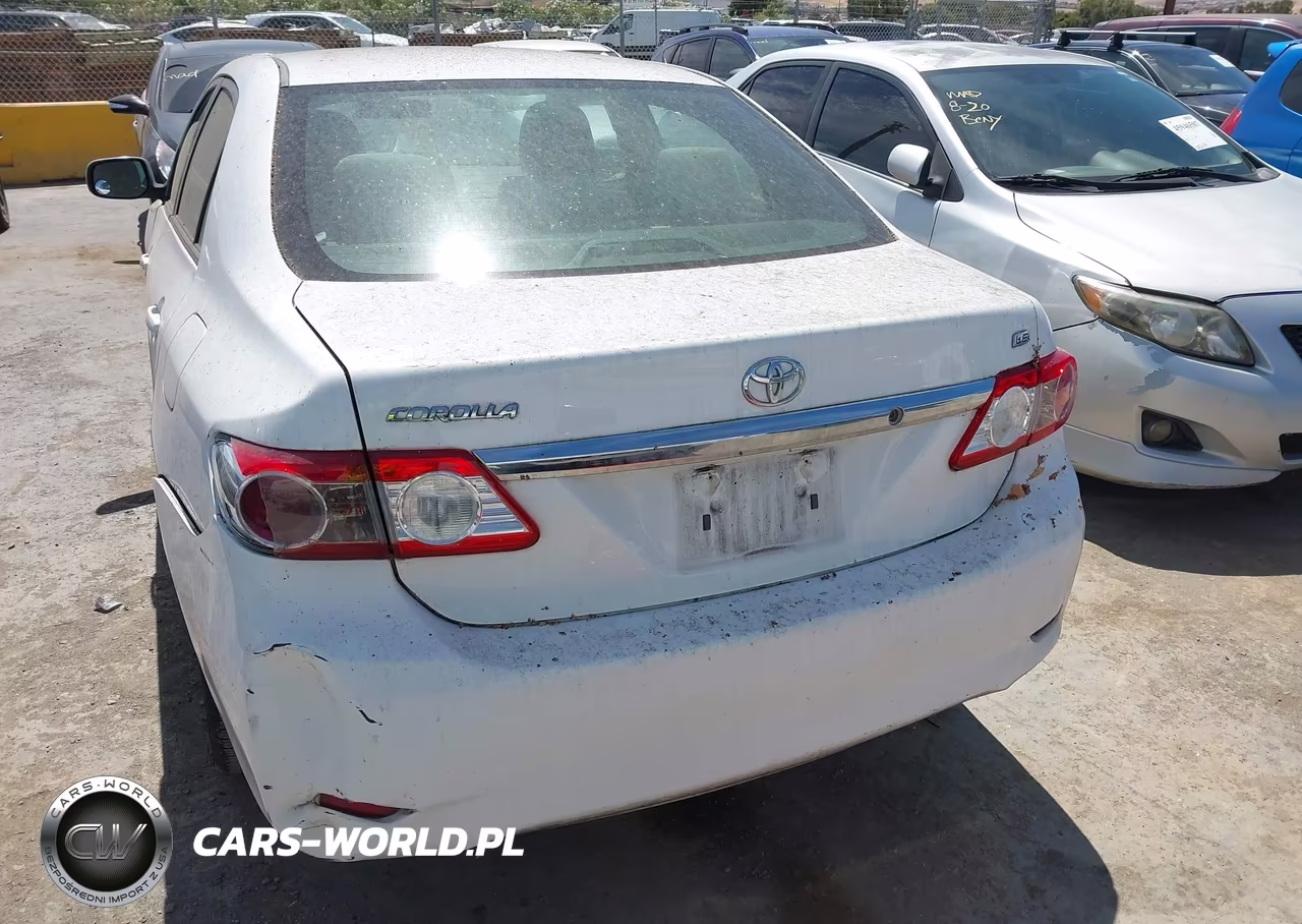 2013 Toyota Corolla Le VIN:2T1BU4EE3DC975175 - 17
