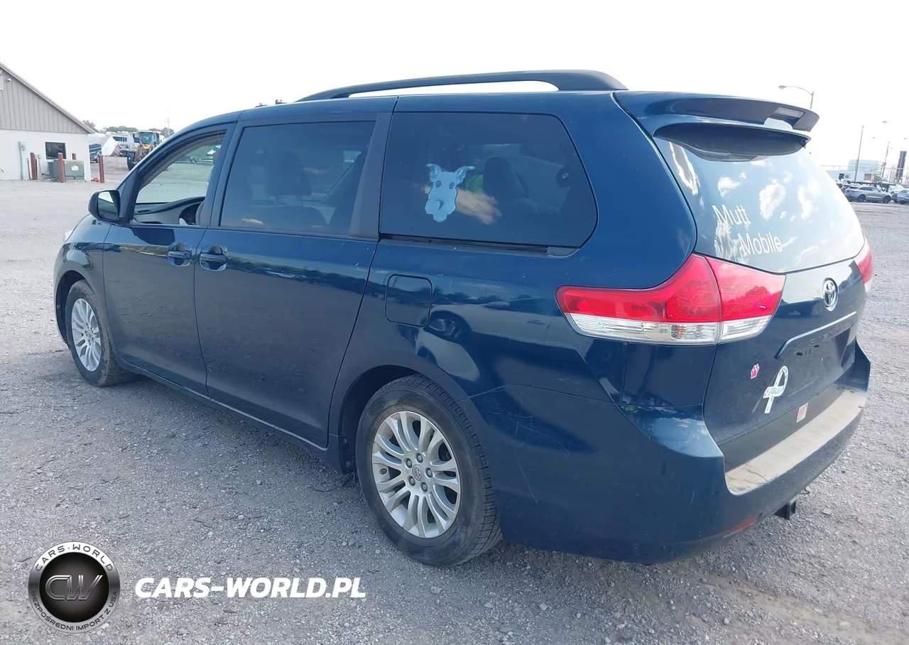 2012 Toyota Sienna Xle V6 8 Passenger VIN:5TDYK3DC3CS262311 - 3