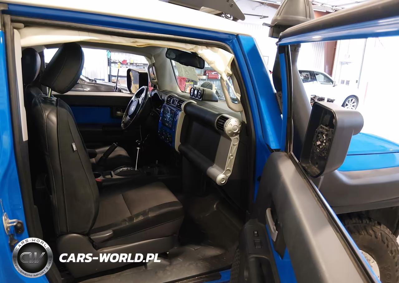 2009 Toyota Fj Cruiser VIN:JTEBU11F59K062321 - 5