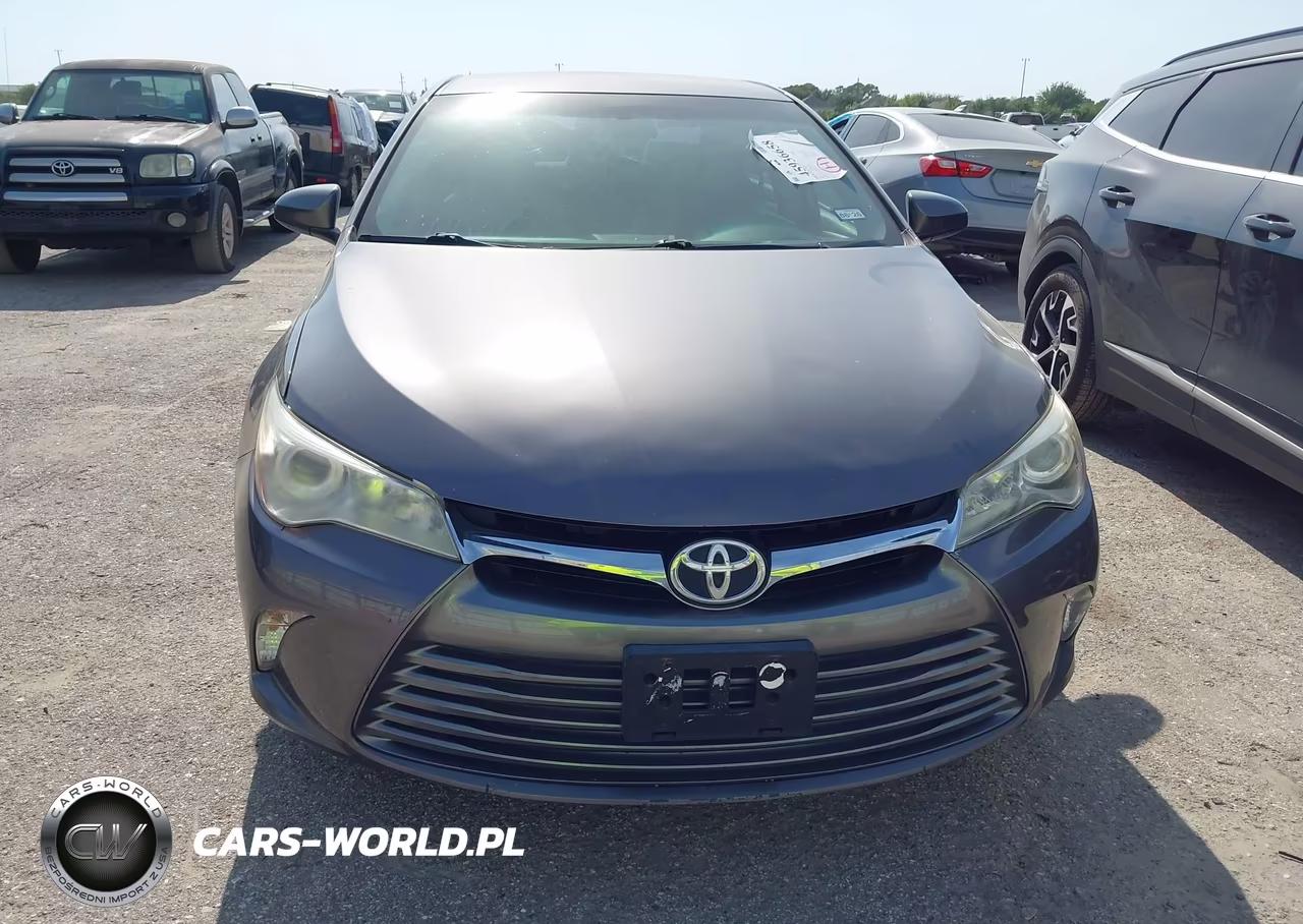 2017 Toyota Camry Le VIN:4T1BF1FK6HU770399 - 12