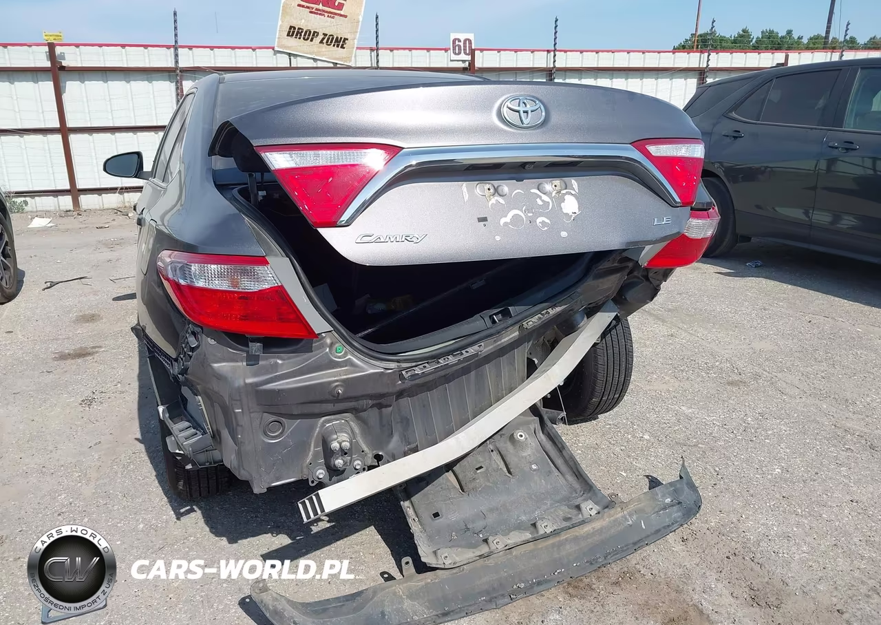 2017 Toyota Camry Le VIN:4T1BF1FK6HU770399 - 6