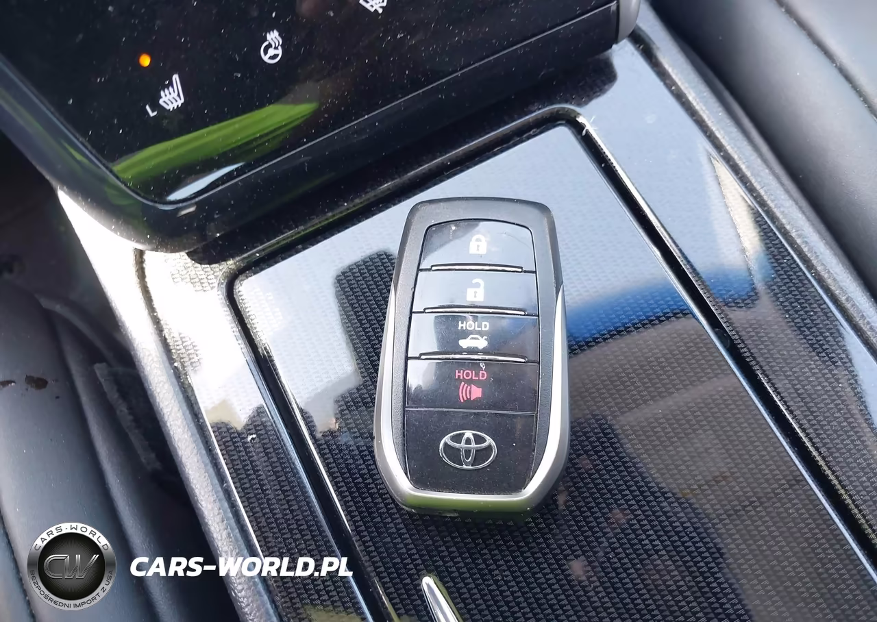 2019 Toyota Mirai VIN:JTDBVRBD3KA007634 - 11