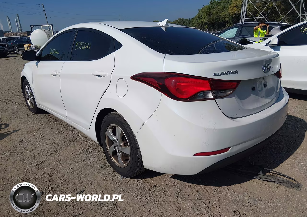 2015 Hyundai Elantra Se VIN:5NPDH4AE6FH559432 - 3