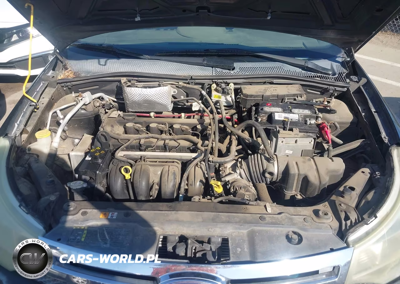 2009 Ford Focus Sel VIN:1FAHP37NX9W106747 - 10