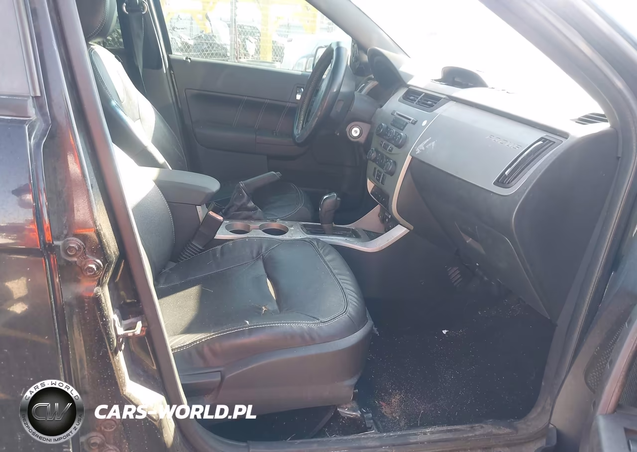 2009 Ford Focus Sel VIN:1FAHP37NX9W106747 - 5