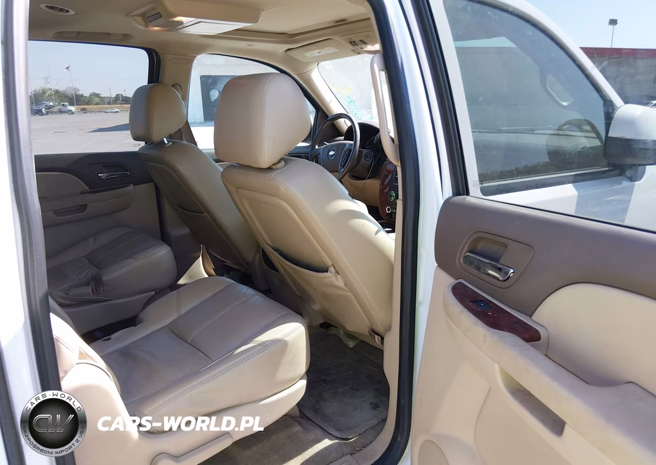2012 Chevrolet Suburban Lt VIN:1GNSCJE0XCR325311 - 8
