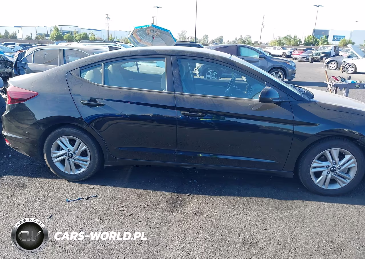 2020 Hyundai Elantra Sel VIN:5NPD84LF5LH549430 - 13