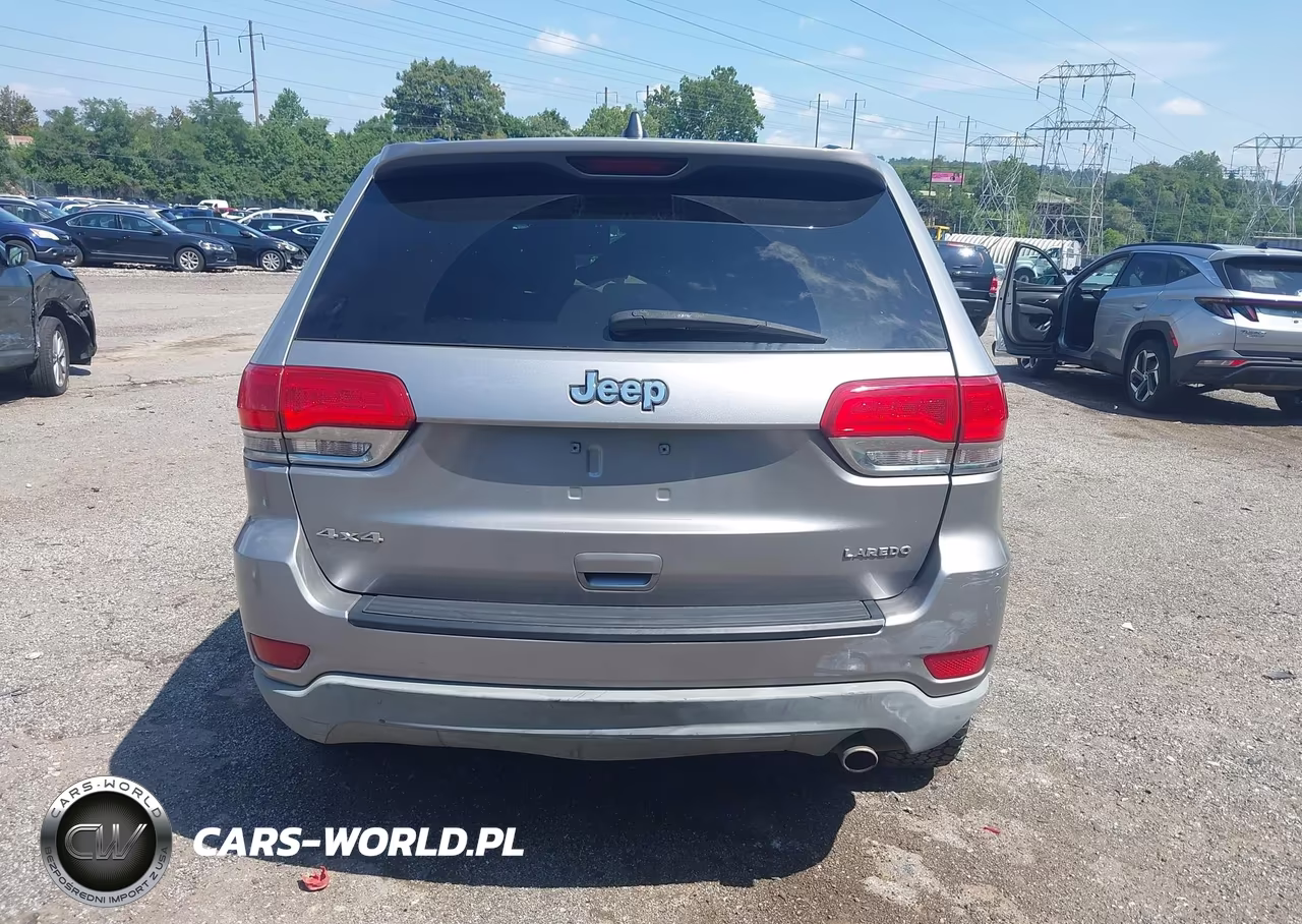 2015 Jeep Grand Cherokee Laredo VIN:1C4RJFAG7FC918130 - 16